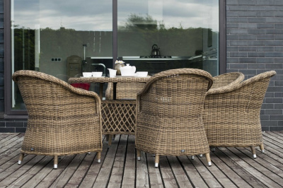 "Равенна" плетеное кресло из искусственного ротанга, цвет соломенный с серо-коричневой подушкой